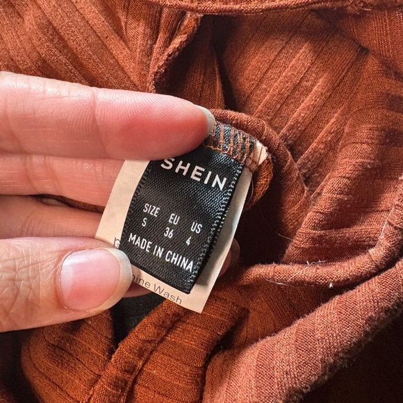 SHEIN Rust Ribbed Camisole Top - Picture 4 of 5